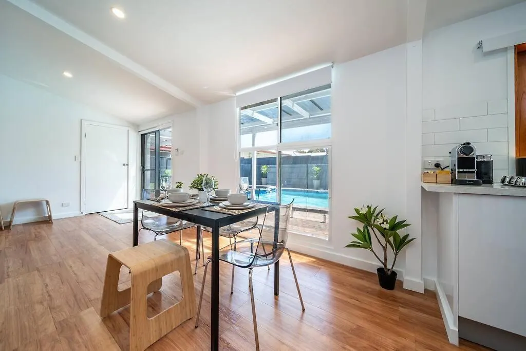 Neptune - 2Br Private Pool Wifi Thebarton