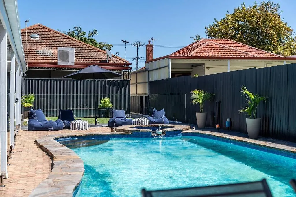 Neptune - 2Br Private Pool Wifi Thebarton 0*,  Australia